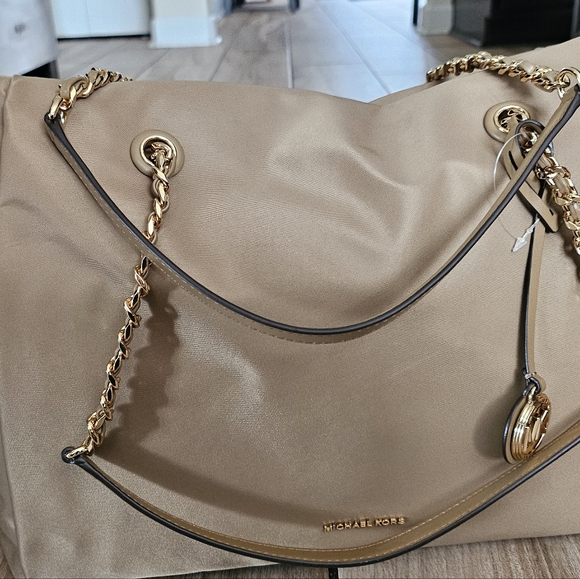 Michael Kors Gorgia Large Nylon  Beige Tote with Gold Accents Bag. - Picture 4 of 16